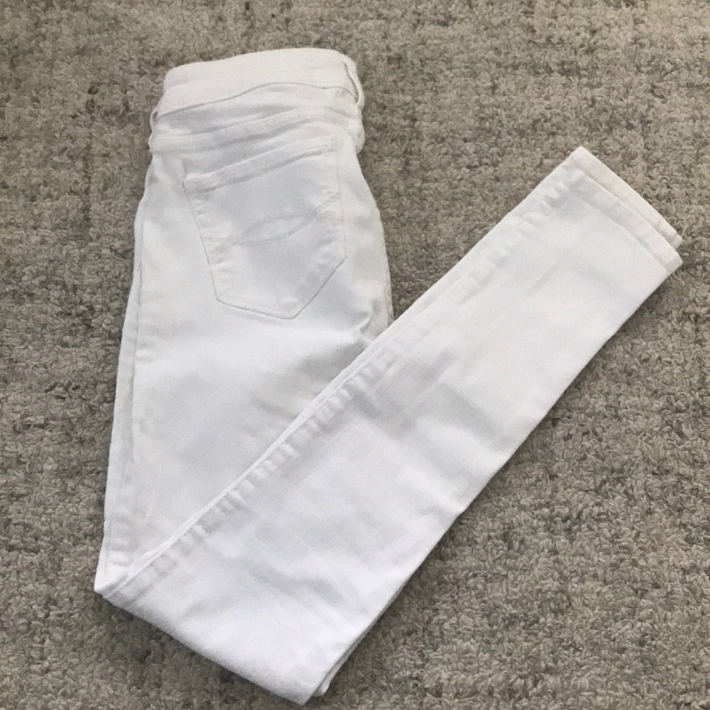 Abercrombie & Fitch Super Skinny White Jeans